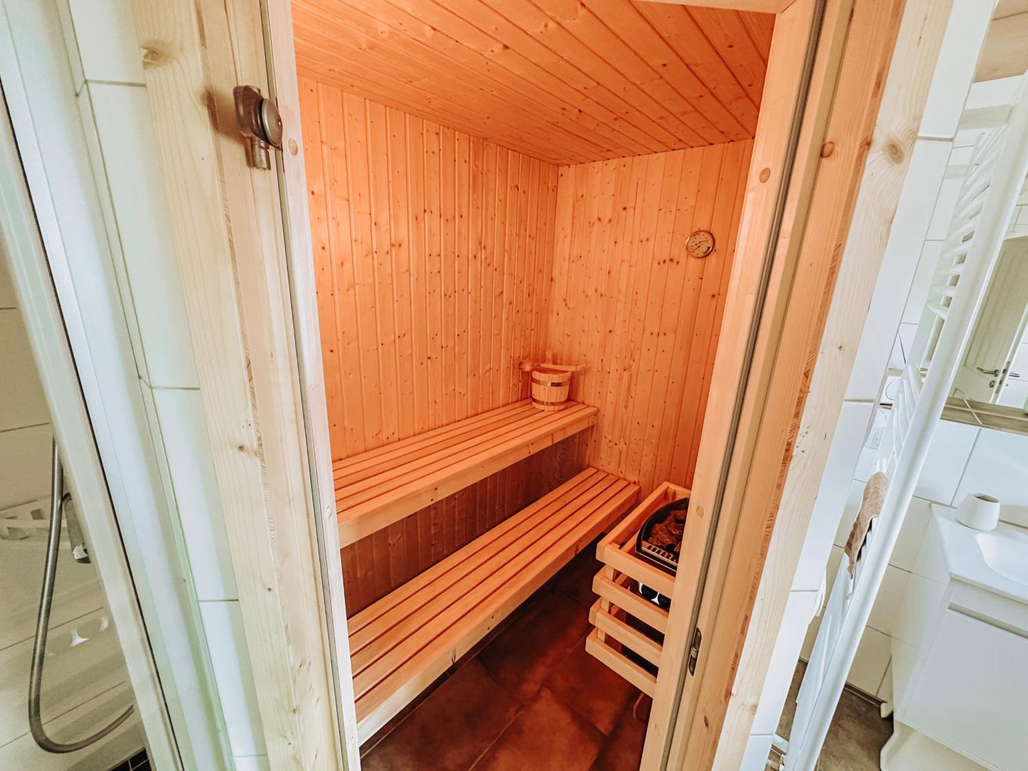 Malerisch Am See Mit Kamin, Sauna & Whirlpool 노드혼 외부 사진
